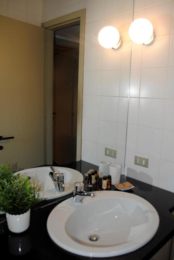 Vista Lago Apartment ベッラージョ エクステリア 写真